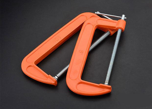 Grampo Sargento Tipo C HARDEN – Alta Resistência em Ferro Fundido para Metal e Madeira