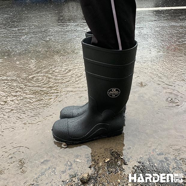 Bota de Segurança em PVC com Biqueira e Palmilha de Aço