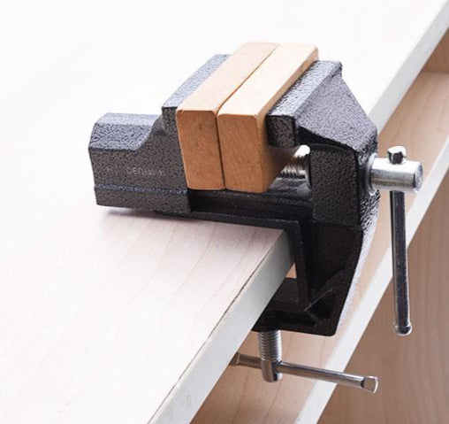 HARDEN Torno de Bancada Mini 50 mm em Aço Fundido – Compacto e Resistente